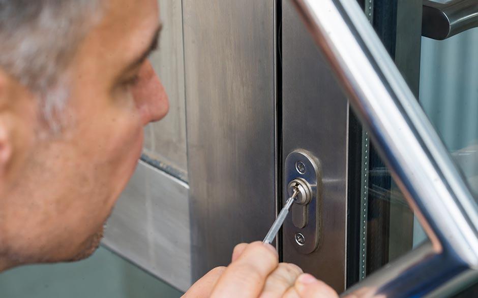 ouverture de porte claquée serrurier Bondy